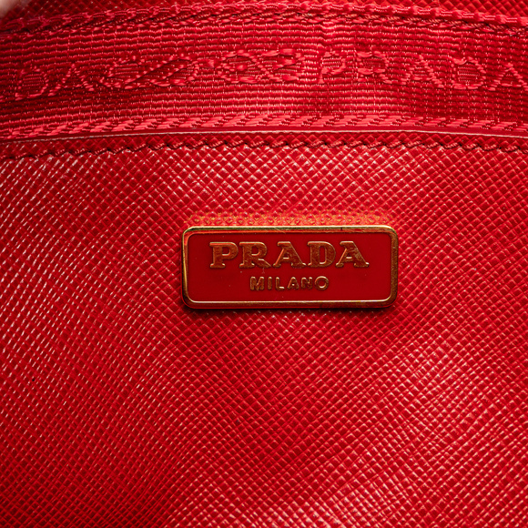 Pre-Loved Prada Saffiano Double Zip Crossbody - Picture 6 of 12